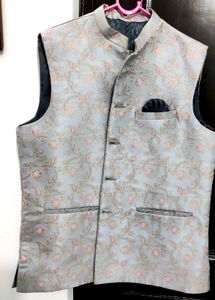 Floral Print Nehru Vest✨ Excellent Condition 👍