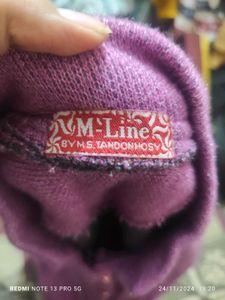 Women Sweater With Pockets
