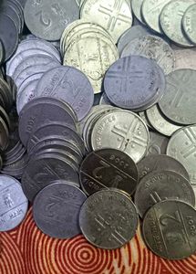 2 Ruppee Cross Coin Mix Year
