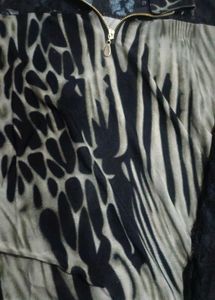 Animal Print Lace Sleeve Top