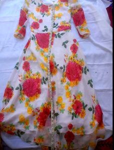 Beautiful Floral Print Suit Set 🤍