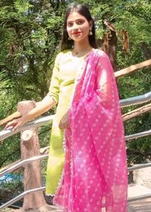 Green Kurthi