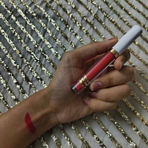 Myglamm Liquid Lipstick In Shade Boo