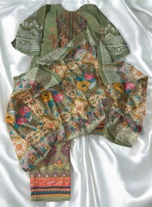 Winter Wear Full Pakistani 3 Piece Set