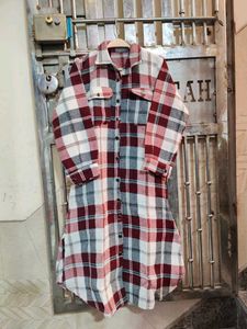 Green Plaid Button-Up Shirt for Winters