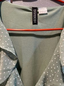 H&amp;M Green Polka Dot Dress 😁