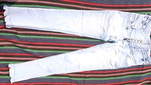 Stylish Skinny jeans