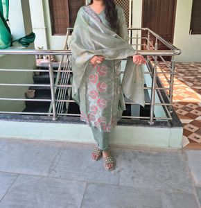 Elegant Kurta Set