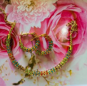 7 Set Gold-toned Earrings &amp; Maang Tikka