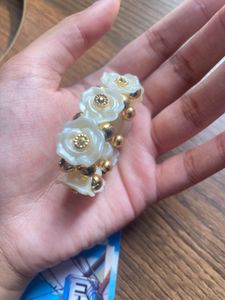 Pinterest Bracelet Of White Flowers