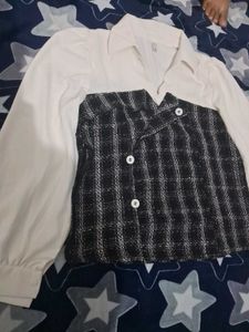 Stylish Plaid Top