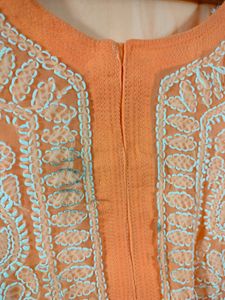 Coral Embroidery Casual Kurta (Women&#39;s)
