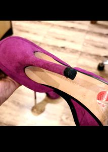 ZARA Shocking PINK Stiletto