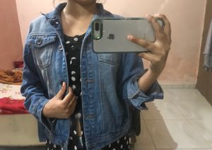A Dark Blue Denim Jacket For Casual Wear❤️
