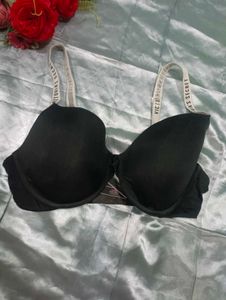 Victoria&#39;s Secret Bra