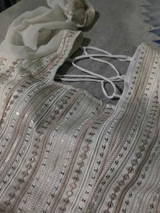 suit with umbrella plazo