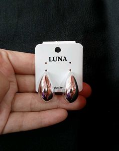 Luna Tear Drop Silver Statement Earrings🤍