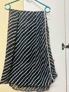 Elegant  Black Printed Suit Set