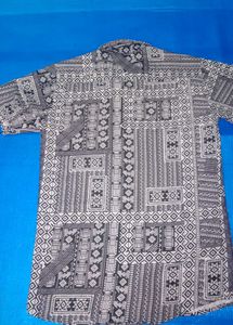 Patterned Men&#39;s Shirt