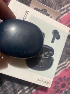 Earbuds