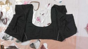 Balck 🖤Blouse  Open Front