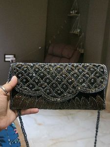 Handwork Clutch With Sling