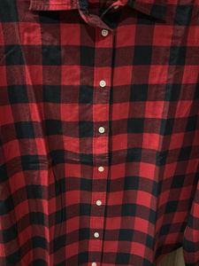 GAP Red &amp; Black Plaid Flannel