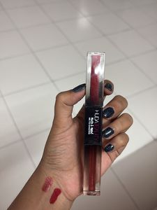 Huda Beauty Matte &amp; Metal Shadows