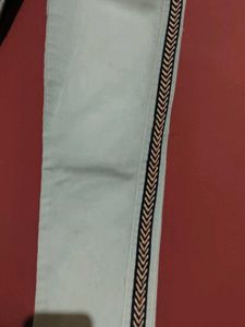 Ankle Length High Rise Jeans