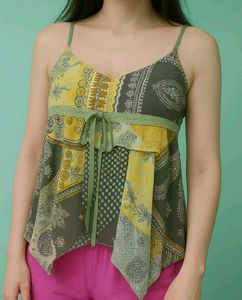 Combo Of Top And High Waist Jeans
