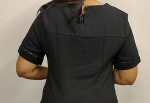 Imported Brand New Basic Black Top 🎀