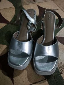 Mochi Silver Ankle Strap Flats