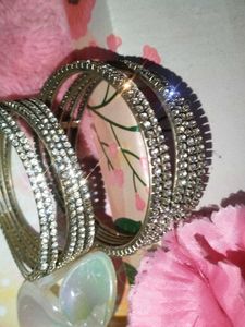 Sparkling Bangle Set