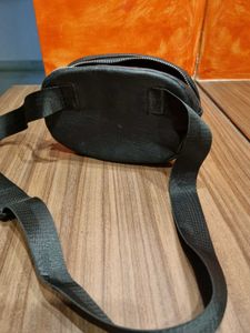 H&amp;M OVAL WAIST BAG FANNY POUCH BLING BLACK SILVER