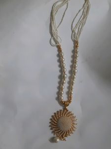 PEARL gold Necklace