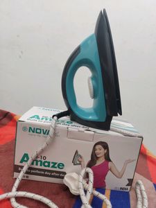 Nova NI 10 1100watt dry iron (grey and turquoise)
