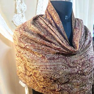 Elegant Paisley Stole.