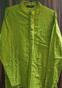 GREEN SHORT KURT FOR BOYS - SIZE-S