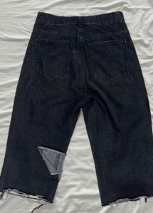 🖤Trendy Distressed Handprint Jorts