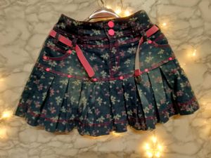 Cute Floral Denim Skirt (With The Belt)