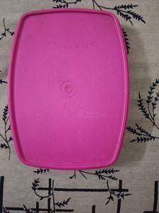 Tupperware Lunch Box