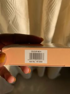 Hilary Rhoda Glow Up Compact Powder