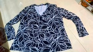 Leaf Print Long Sleeve Top