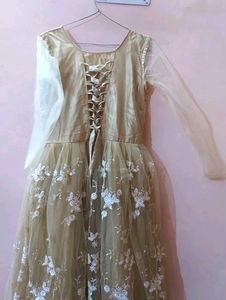 ❇️🔥Partywear Gown❇️