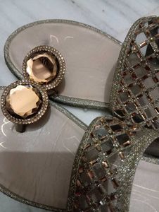 Ladeis Footwear