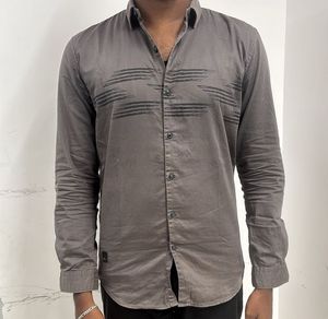 Gray Casual Button-Down Shirt