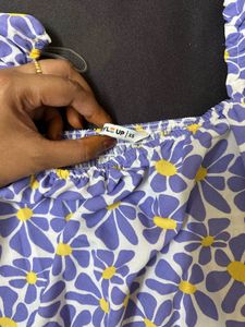 A-like Dress With Elastic