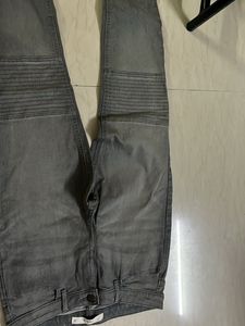 New Fitted Grey Jeans