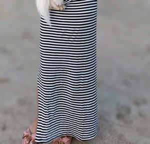 Stretchable Slide Slit Long Skirt