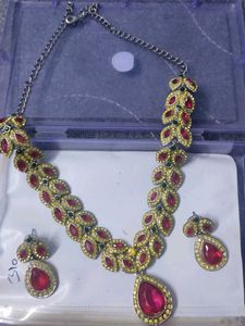 Red Gemstone Necklace & Earring Set